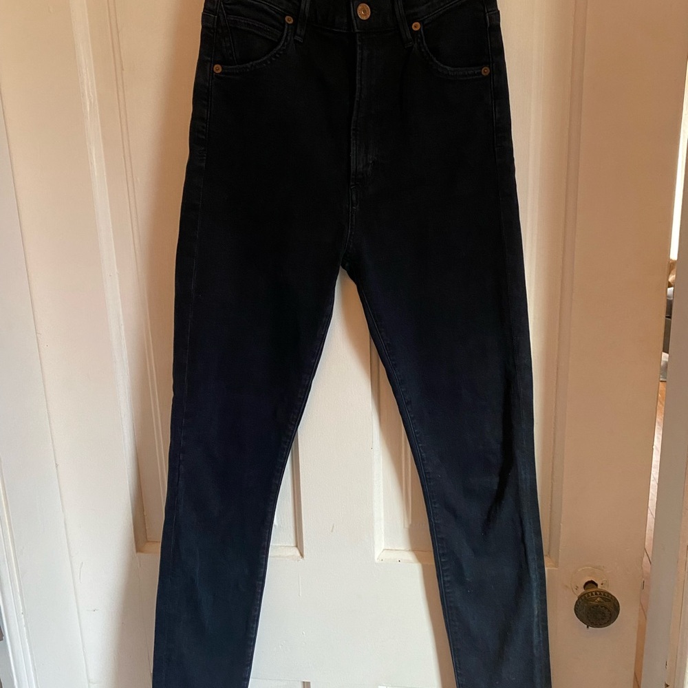 Black High-Waisted Jeans